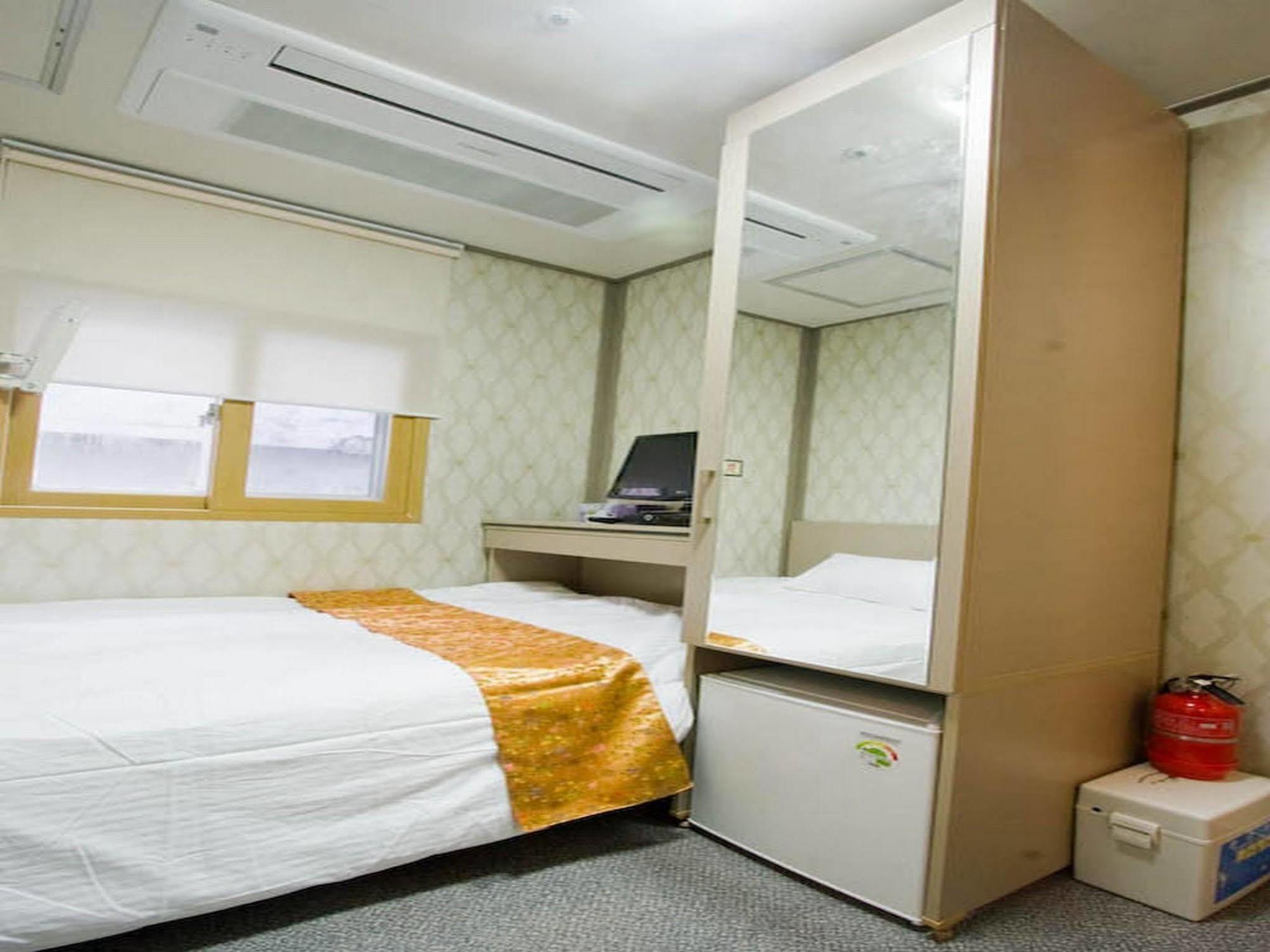 Oyo Hostel Myeongdong 2 Seoul Eksteriør bilde